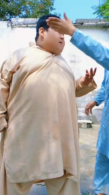 @Chota Khan Baba