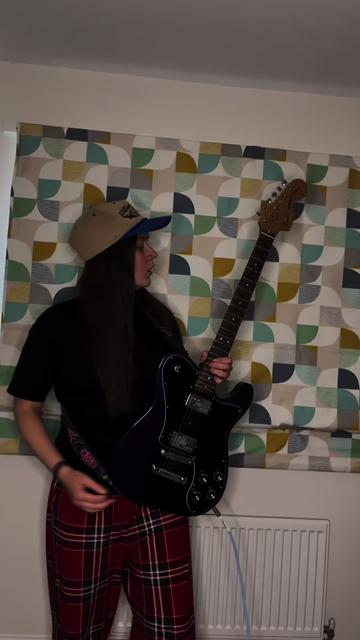 @megstaz