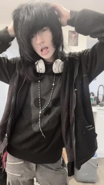 @Xander ૮ ˙Ⱉ˙ ა