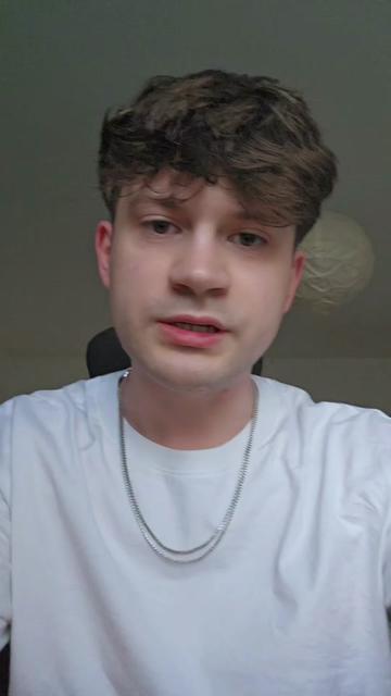 @hstry.simon