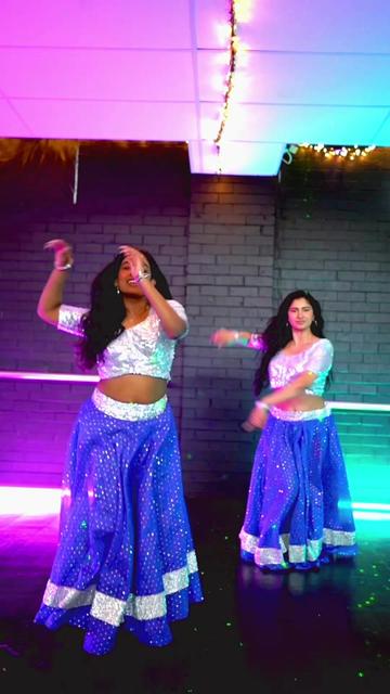 @itsvithia