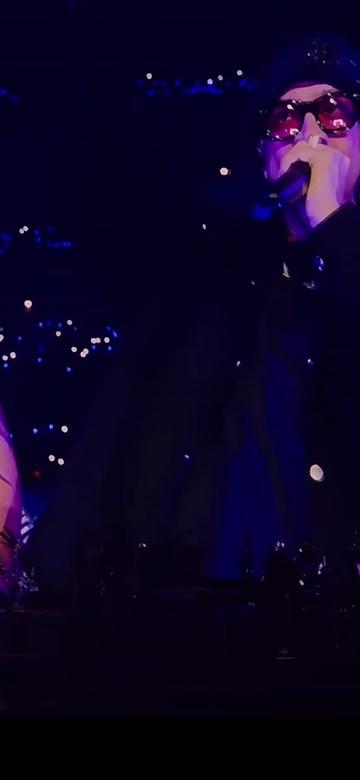 @Becky G Fan