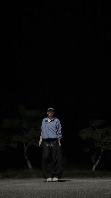 @mon