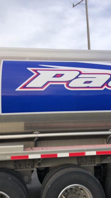 @Dimmick Group Peterbilt