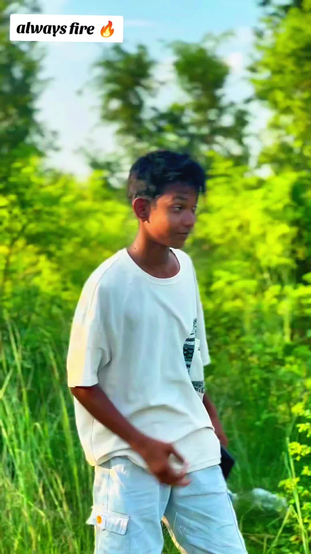 @🦅👑Sitésh__GunDá__🦅👑