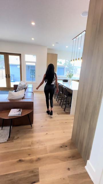 @TALI • CALGARY REALTOR