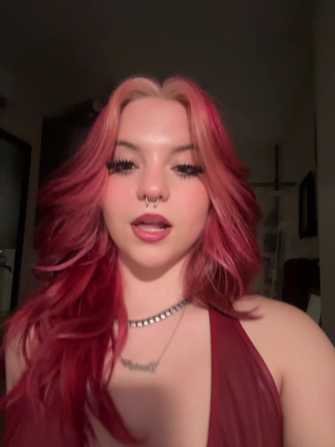 @:3