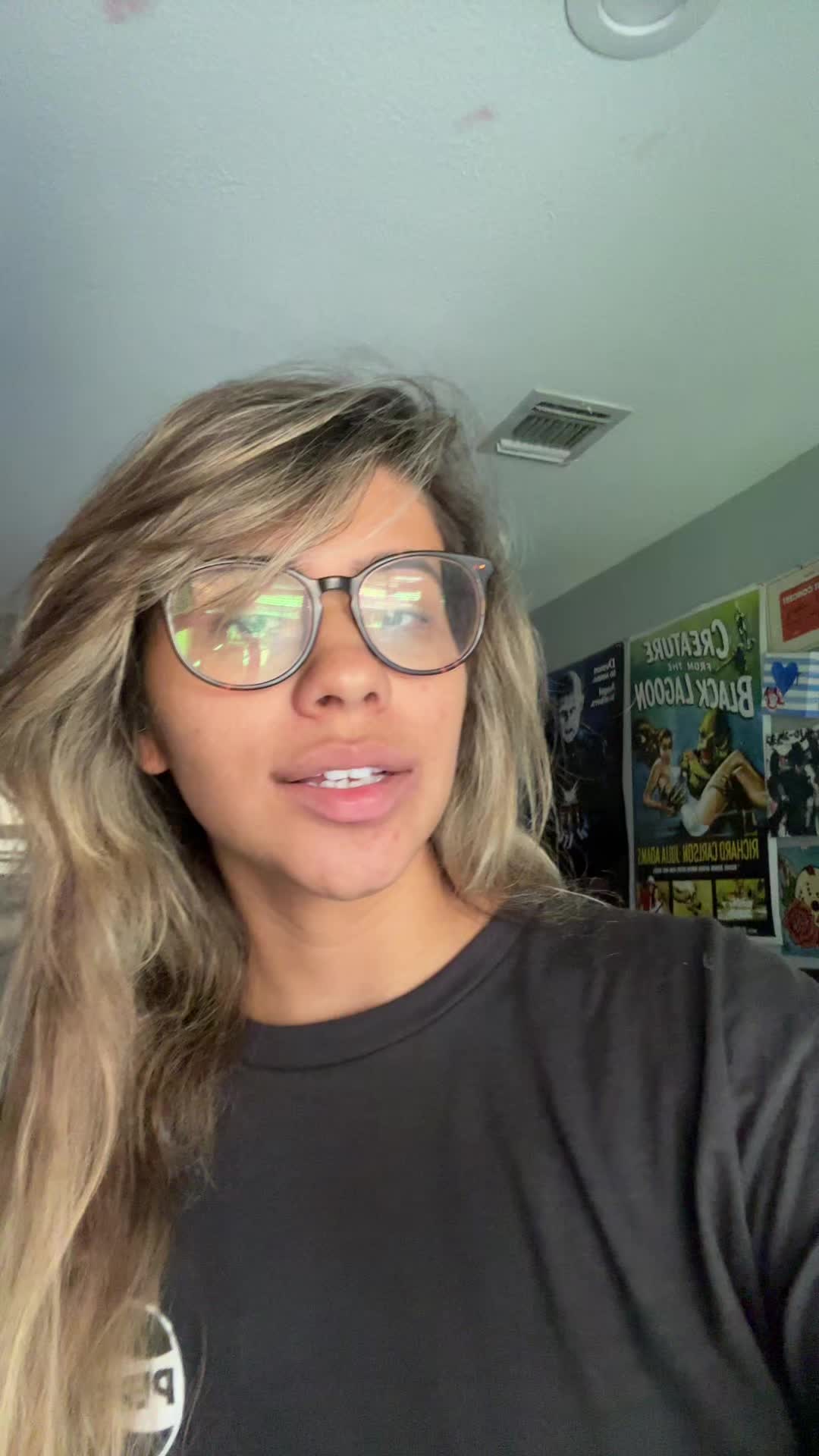 @Jariii