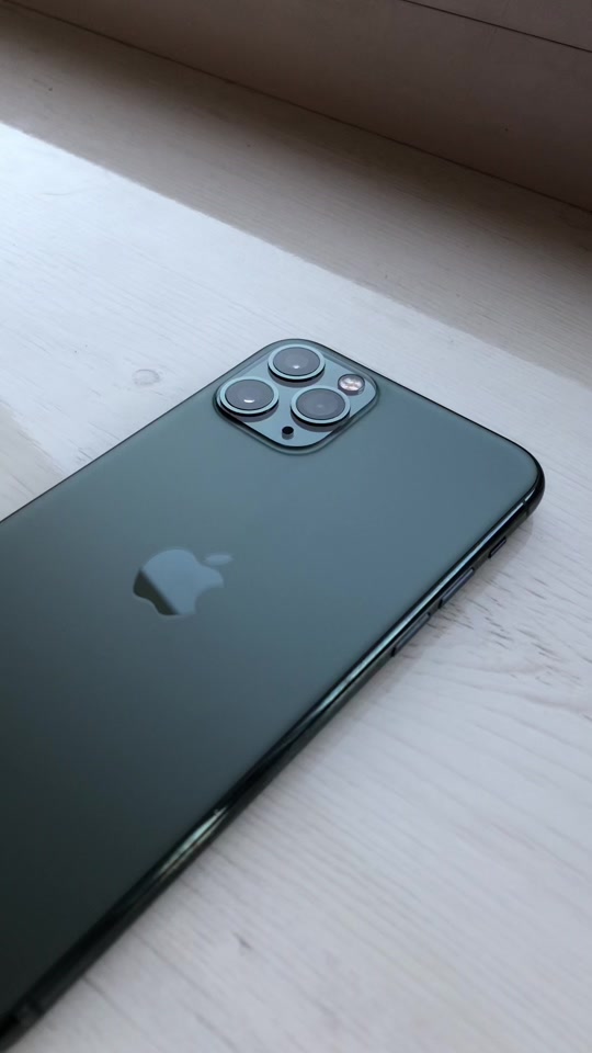 @iPhone 11 Pro hype