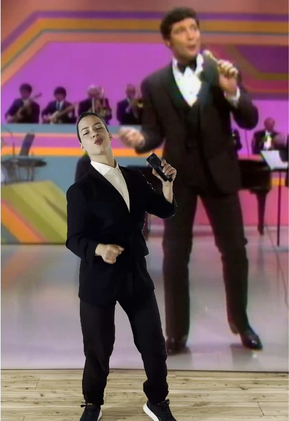 @Nora