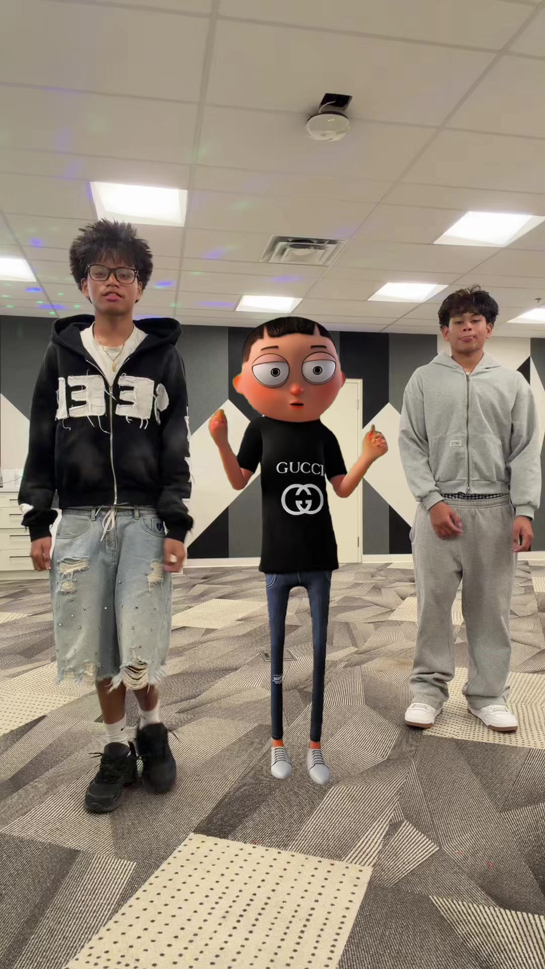 @Gio