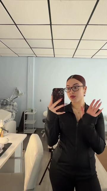 @NJ LICENSED NAIL TECH 🤍