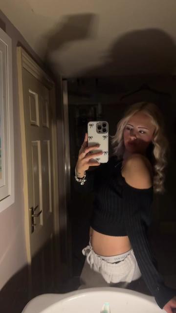 @𝐥𝐢𝐯❦