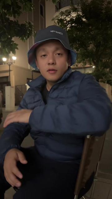 @hoangngantuvi