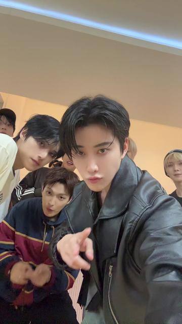 @👼🏻m1keangelo👼🏻