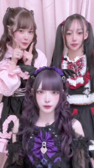 @黒魅らら