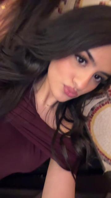 @niaaaa