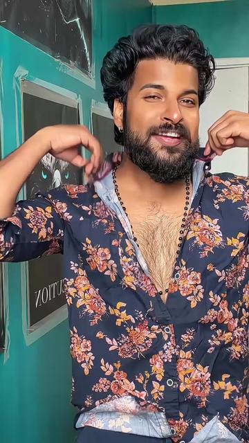 @Dhilak