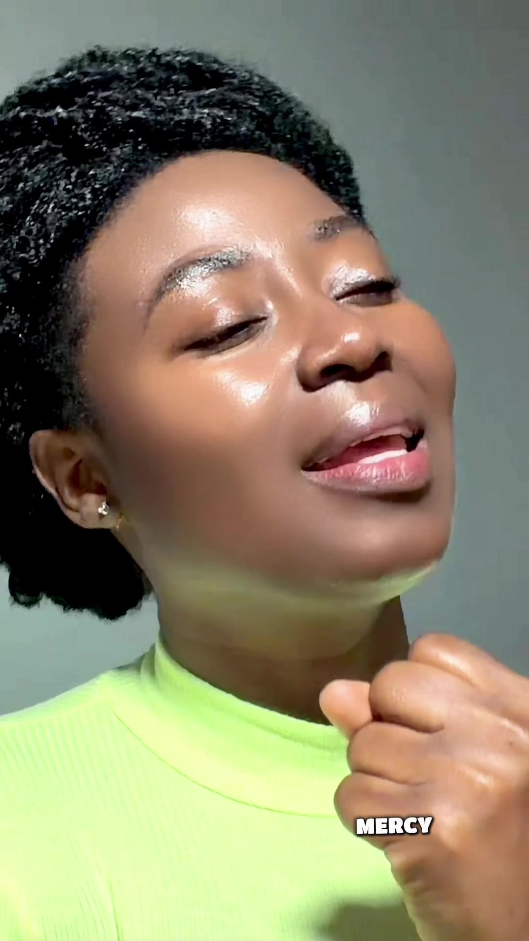@𝖠𝗄𝗈𝗌𝗎𝖺 𝖬𝖺𝗋𝗅𝖾𝗒