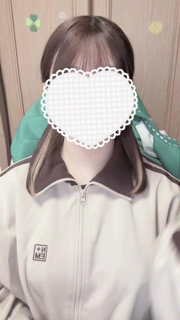 @ひ な .