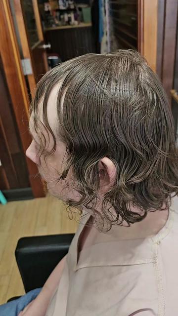 @Bear - Braxton Hairstylist