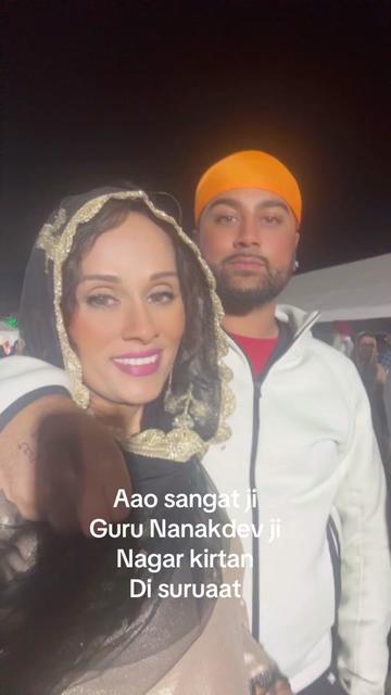 @Soni Paras
