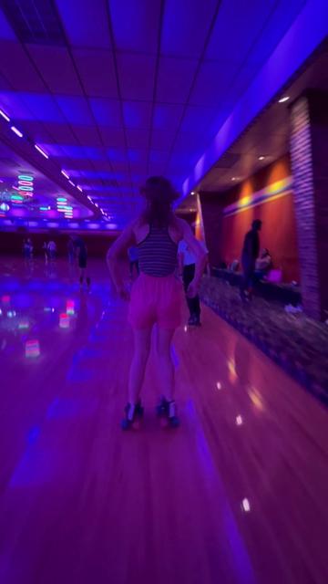 @retro_skater_girl