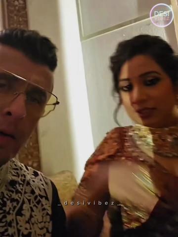 @_desivibez_