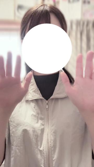 @ひ な .