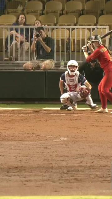 @Women’s Professional Fastpitch