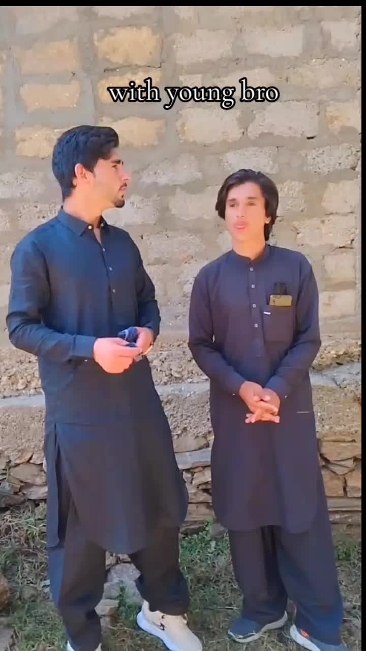 @꧁🌸𝐆𝐀𝐖𝐇𝐀𝐑 𝐀𝐋𝐈 🌸꧂◤