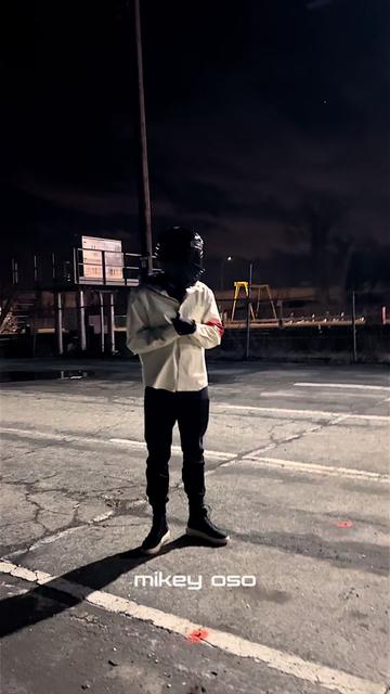 @BLACK LOTUS : mikey oso