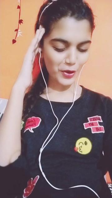 @Vinee😉😚