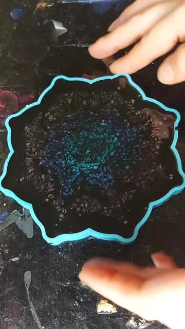 @Hayley's Resin