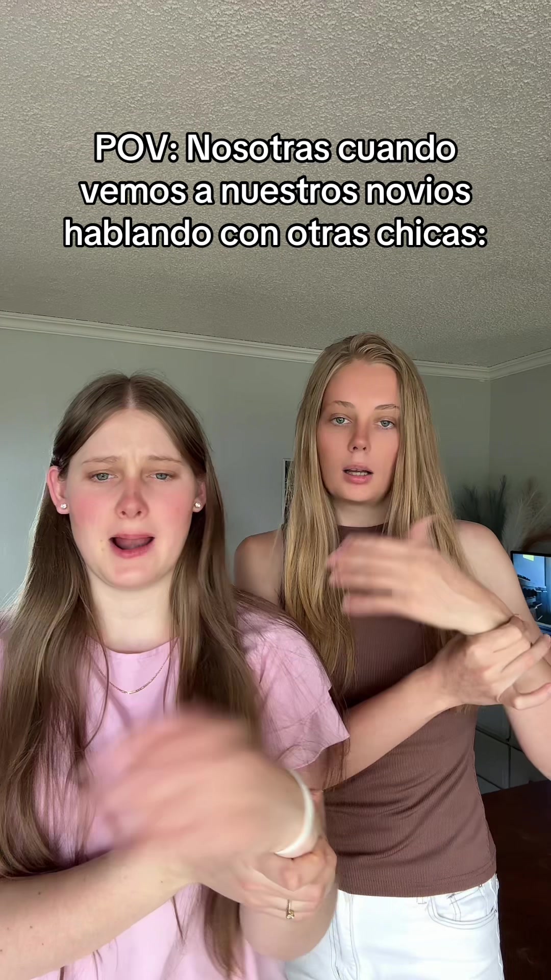 @Seis Hermanas
