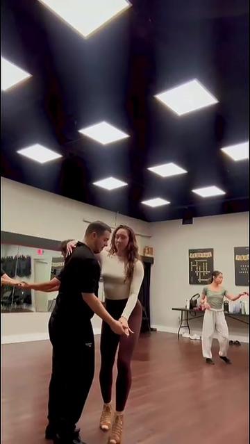@Salsa Dance Society