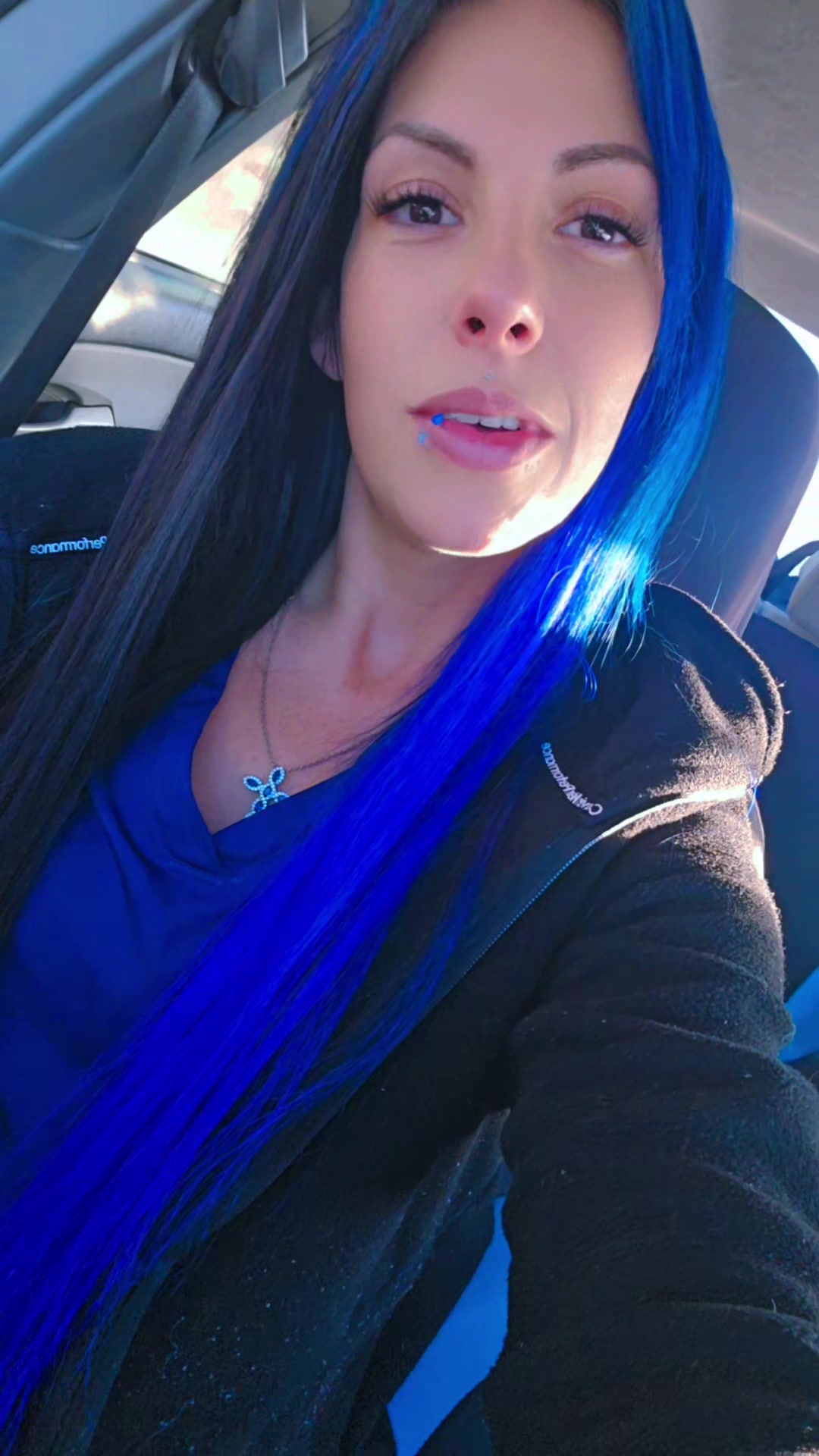@𝓐𝓶𝓫𝓮𝓻 💙💙