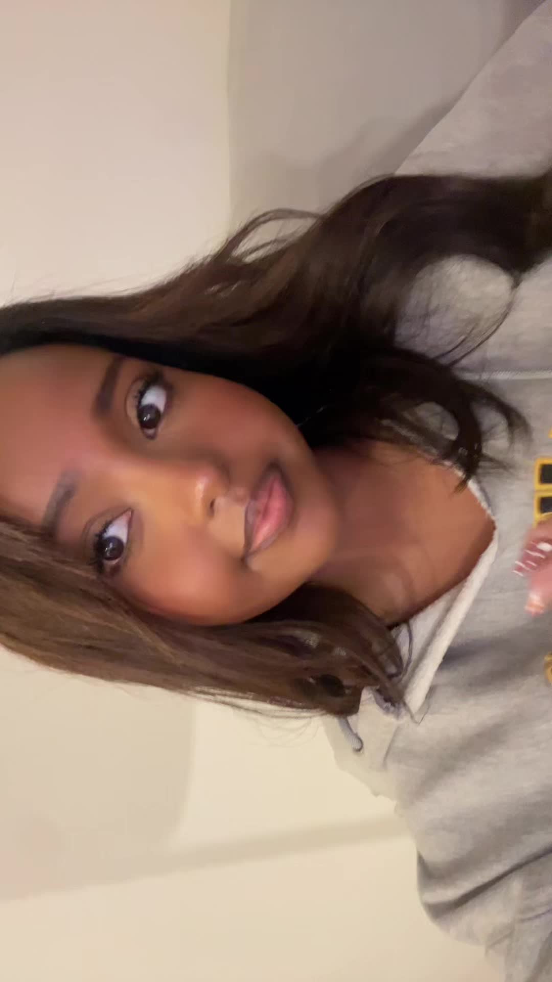 @Earthtokhadija