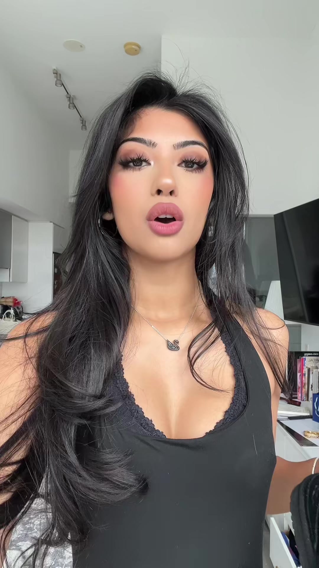 @Aliza