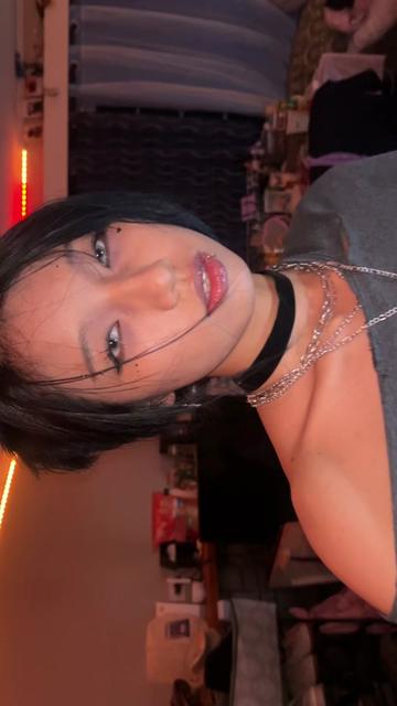 @ဖအေတူသမီး