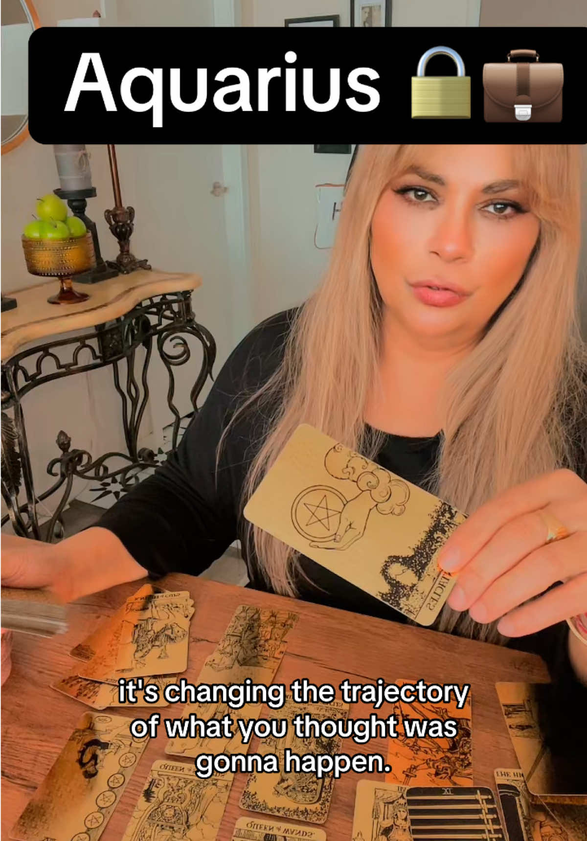 @Green Apple Tarot