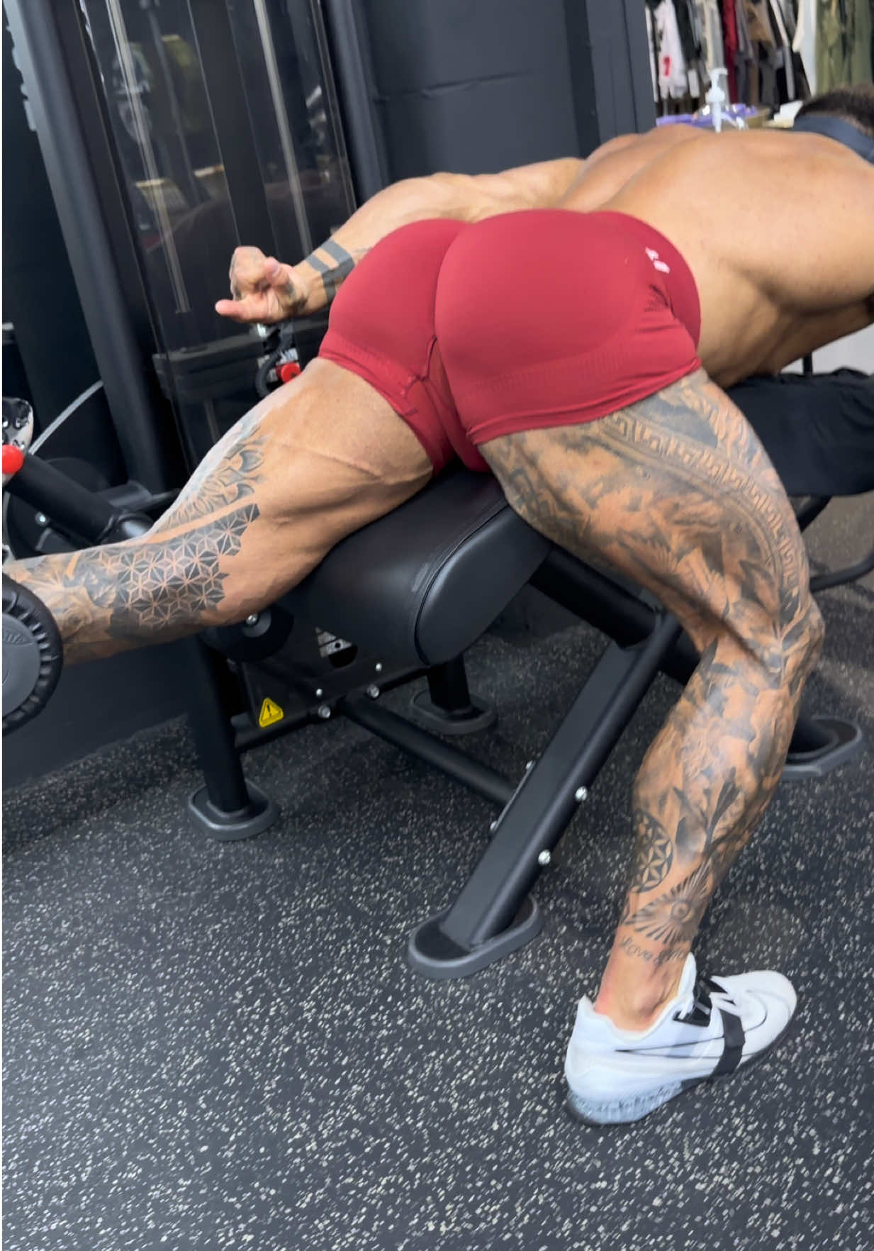 @NUNZI