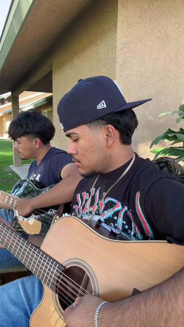 @Christian🎸
