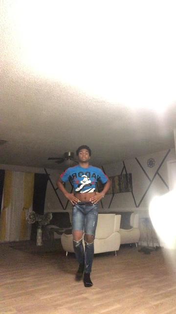 @D4 the dancer