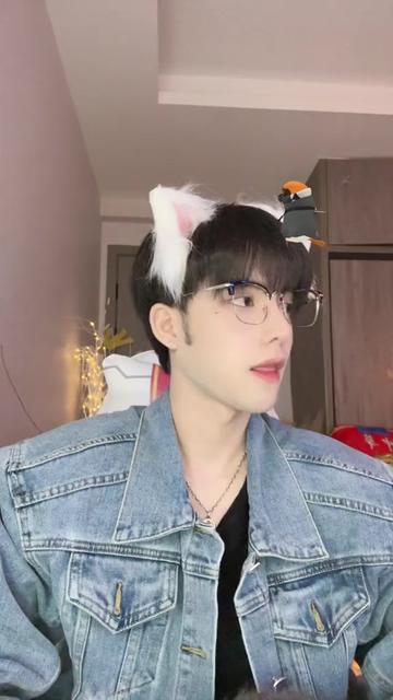 @英俊的中国男人