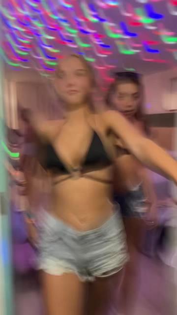 @lauren barton