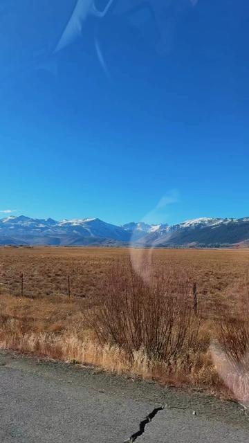 @Lindsay | Hiking +Travel