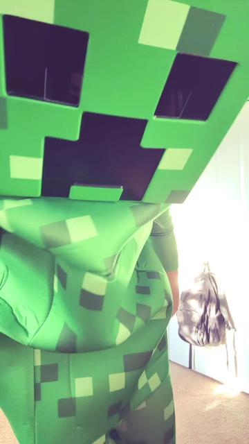 @zoee