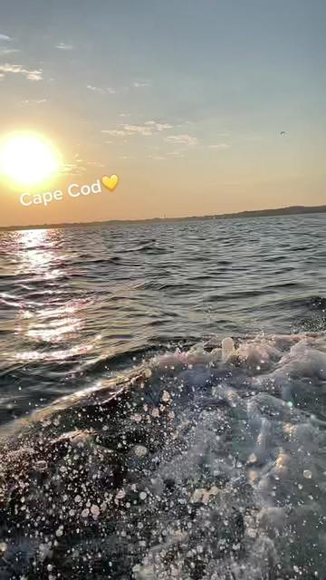 @Courtneey_22