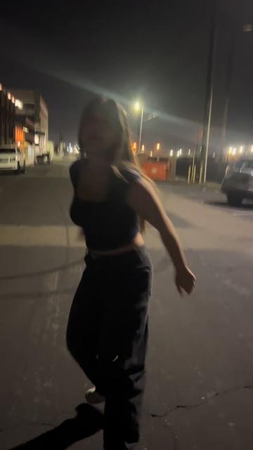 @missmoodymo